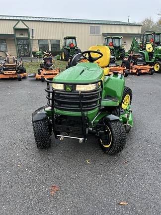 Image of John Deere X739 equipment image 2