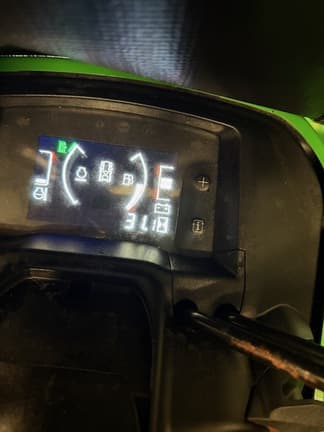 Image of John Deere X739 equipment image 4