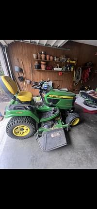 Image of John Deere X739 Image 1