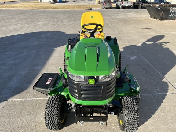 Image of John Deere X739 equipment image 2