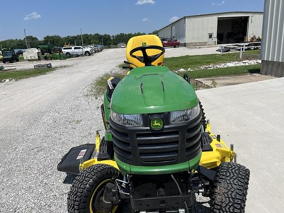 Image of John Deere X739 equipment image 2