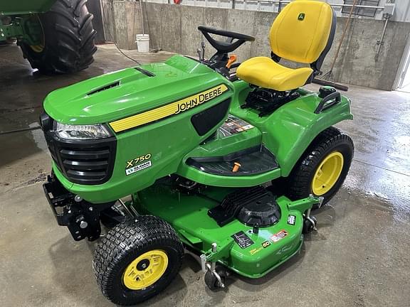 Image of John Deere X750 Primary image