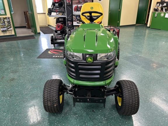 Main image John Deere X750