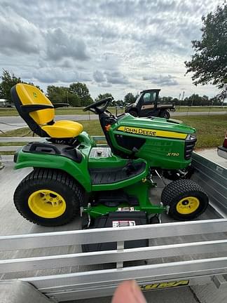 Image of John Deere X750 Primary image