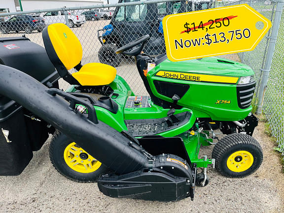 Image of John Deere X754 Primary image