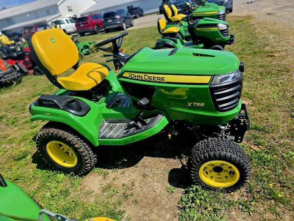 Image of John Deere X758 Primary image
