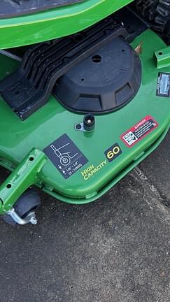 Image of John Deere X758 equipment image 1