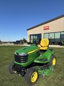 2023 John Deere X758 Image