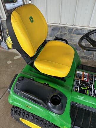 Image of John Deere X758 equipment image 1