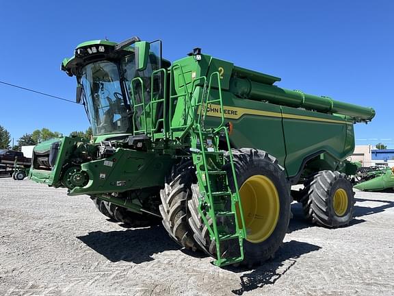 Image of John Deere X9 1000 equipment image 4