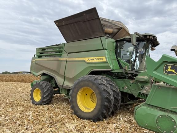Image of John Deere X9 1000 Primary image