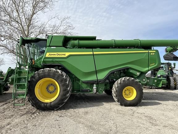 Image of John Deere X9 1000 Primary image