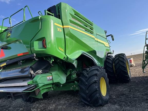 Image of John Deere X9 1000 equipment image 3