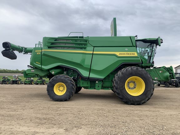 Main image John Deere X9 1000