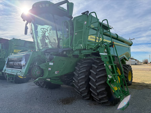 Image of John Deere X9 1000 Image 1