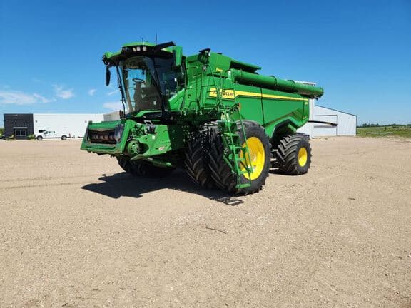 Image of John Deere X9 1000 Primary image