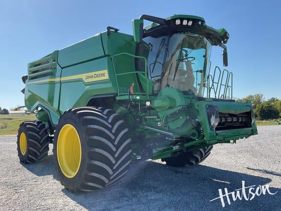2023 John Deere X9 1000 Equipment Image0