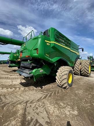 Image of John Deere X9 1000 equipment image 4