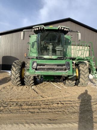Image of John Deere X9 1000 Image 1