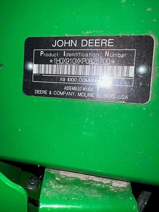 Image of John Deere X9 1000 equipment image 2