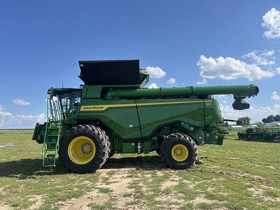 Image of John Deere X9 1000 Primary image