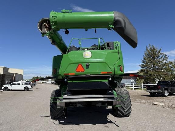 Image of John Deere X9 1000 equipment image 3