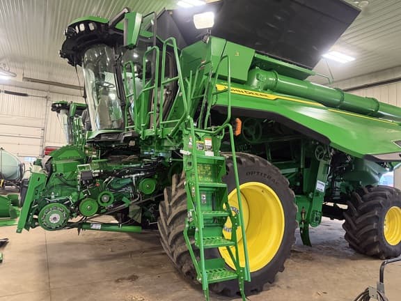 Image of John Deere X9 1000 Primary image