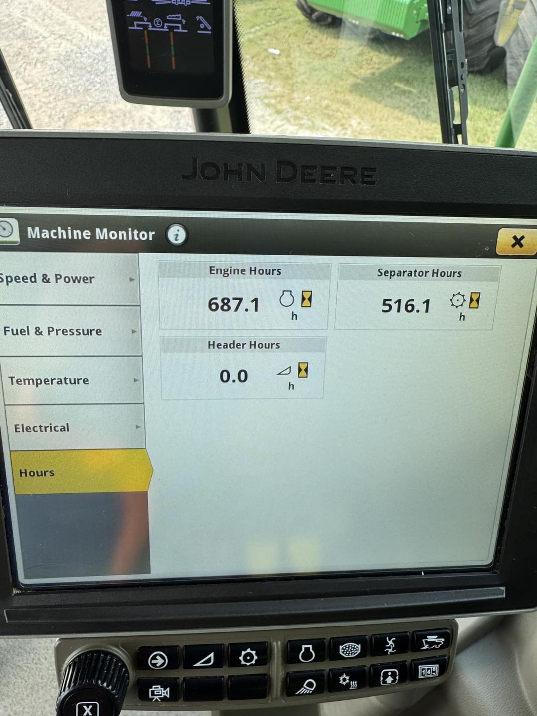 Image of John Deere X9 1000 Image 1