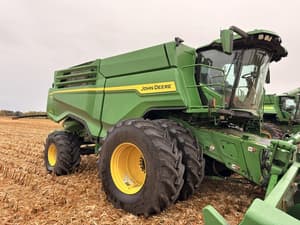 2023 John Deere X9 1000 Image