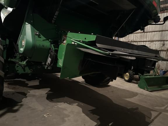 Image of John Deere X9 1100 equipment image 3