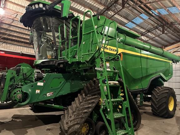Image of John Deere X9 1100 Primary image