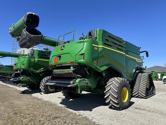 Image of John Deere X9 1100 equipment image 3