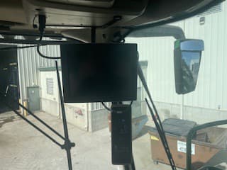 Image of John Deere X9 1100 equipment image 3