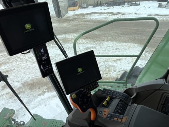 Image of John Deere X9 1100 Image 1