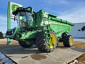 Thumbnail image John Deere X9 1100 0