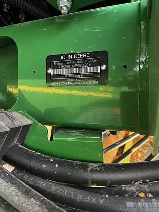 Image of John Deere X9 1100 equipment image 1