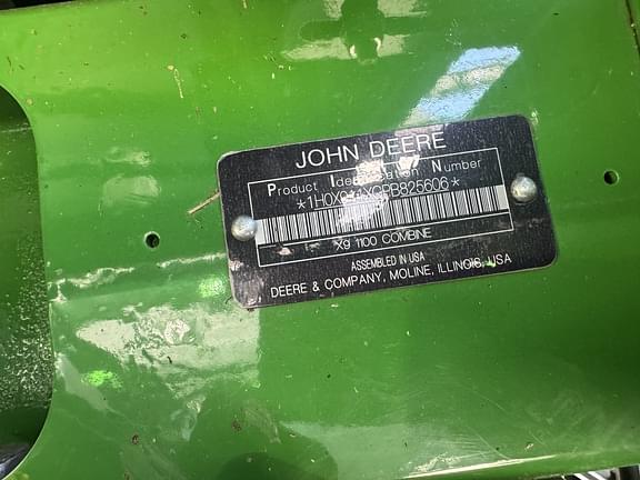 Image of John Deere X9 1100 equipment image 4