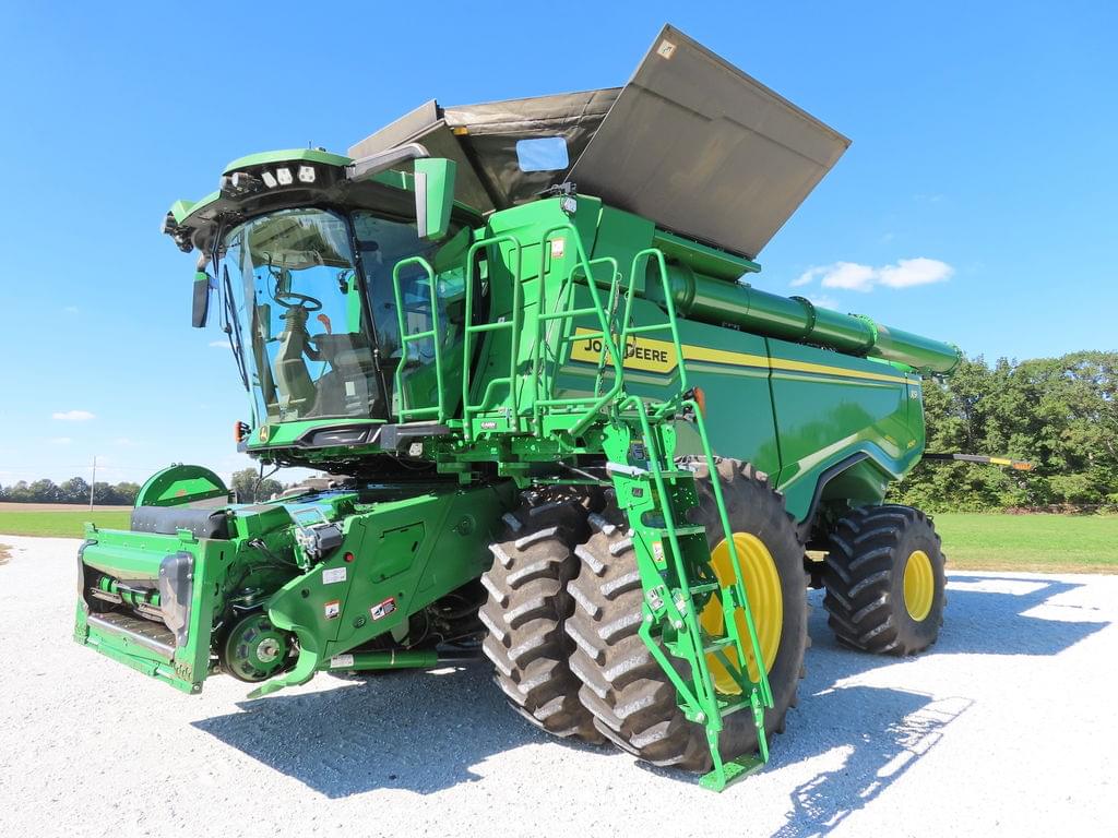 Image of John Deere X9 1100 Primary image