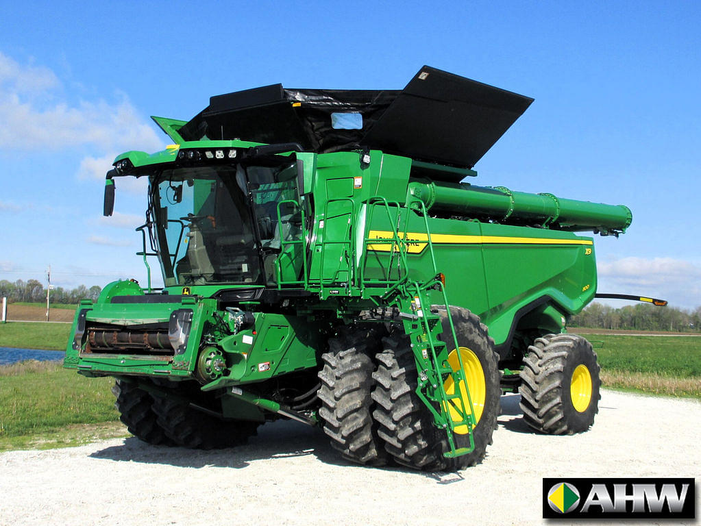 Image of John Deere X9 1100 Primary image