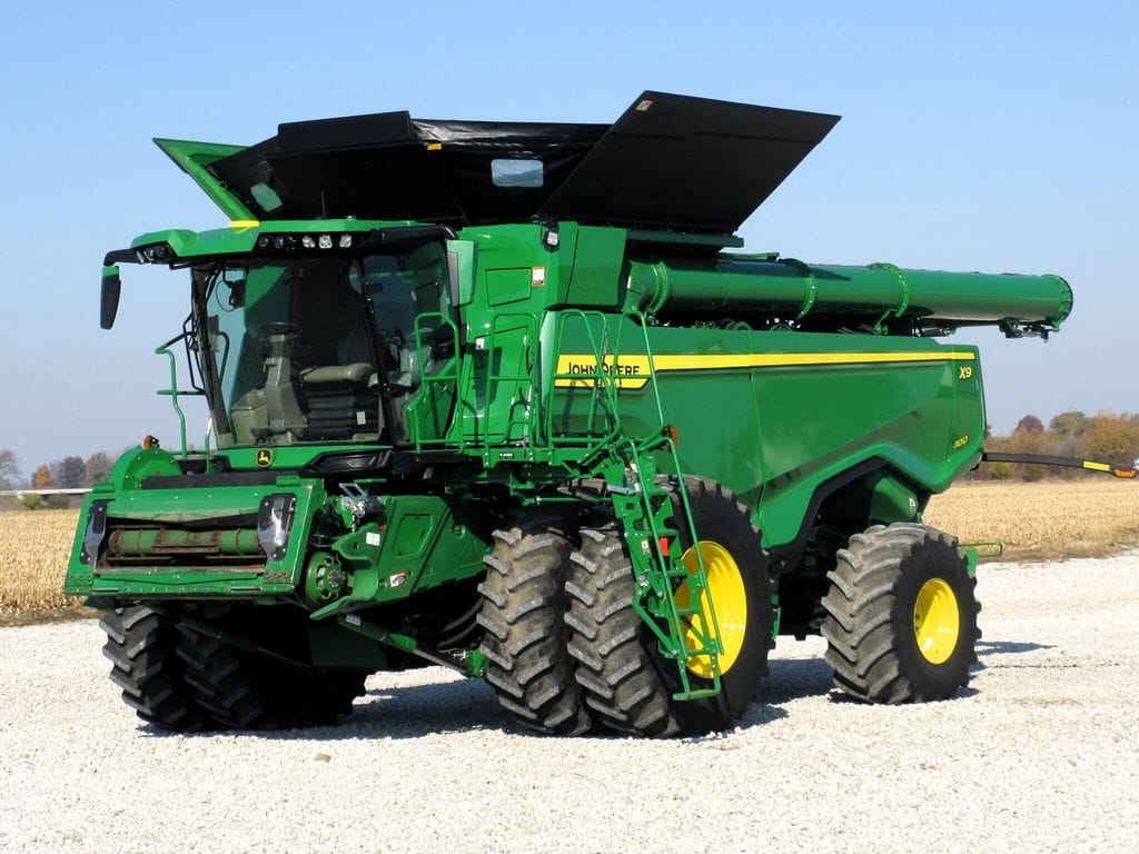 Main image John Deere X9 1100