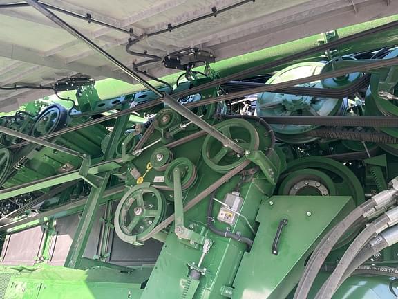 Image of John Deere X9 1100 equipment image 3