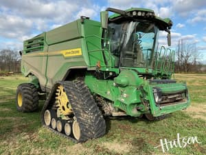 2023 John Deere X9 1100 Image