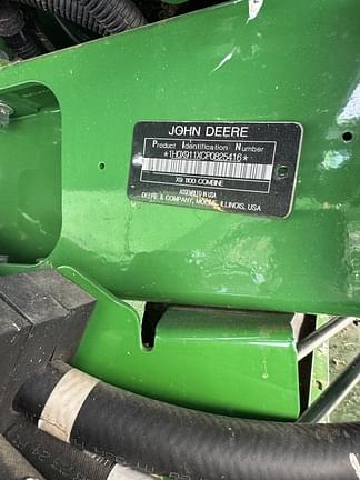 Image of John Deere X9 1100 equipment image 3