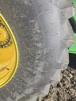 Image of John Deere X9 1100 equipment image 4