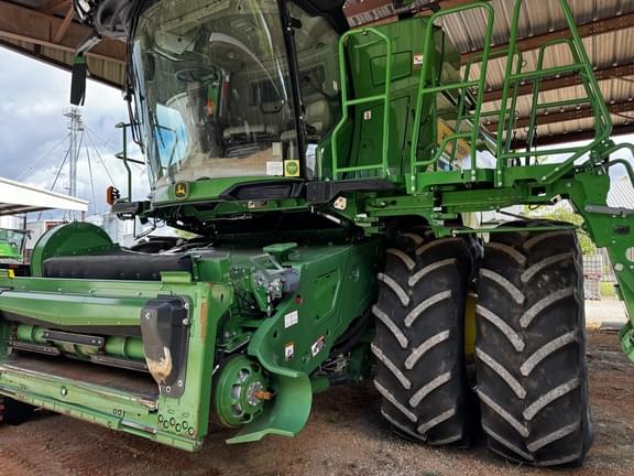 Image of John Deere X9 1100 equipment image 2