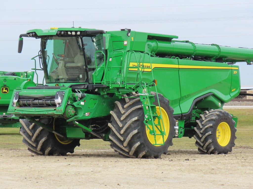 Main image John Deere X9 1100