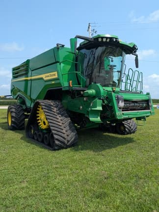 Image of John Deere X9 1100 equipment image 3