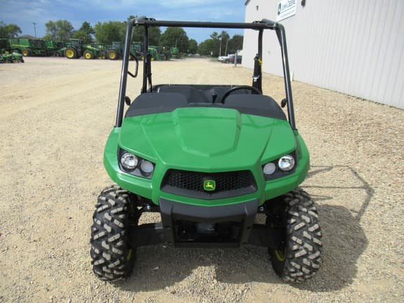 Image of John Deere XUV 560E equipment image 4
