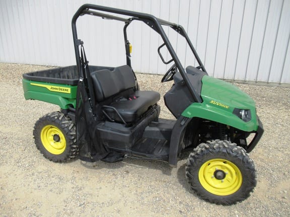 2023 John Deere XUV 560E Equipment Image0