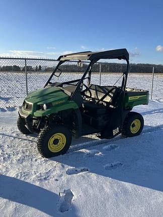 Image of John Deere XUV 560E equipment image 1